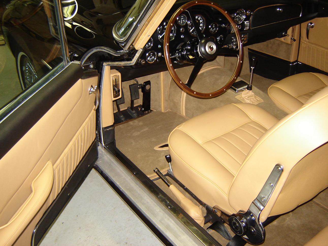 1966-Aston-Martin-DB5-a2